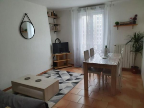 Joli deux pièces au 14ème arrondissement à Paris